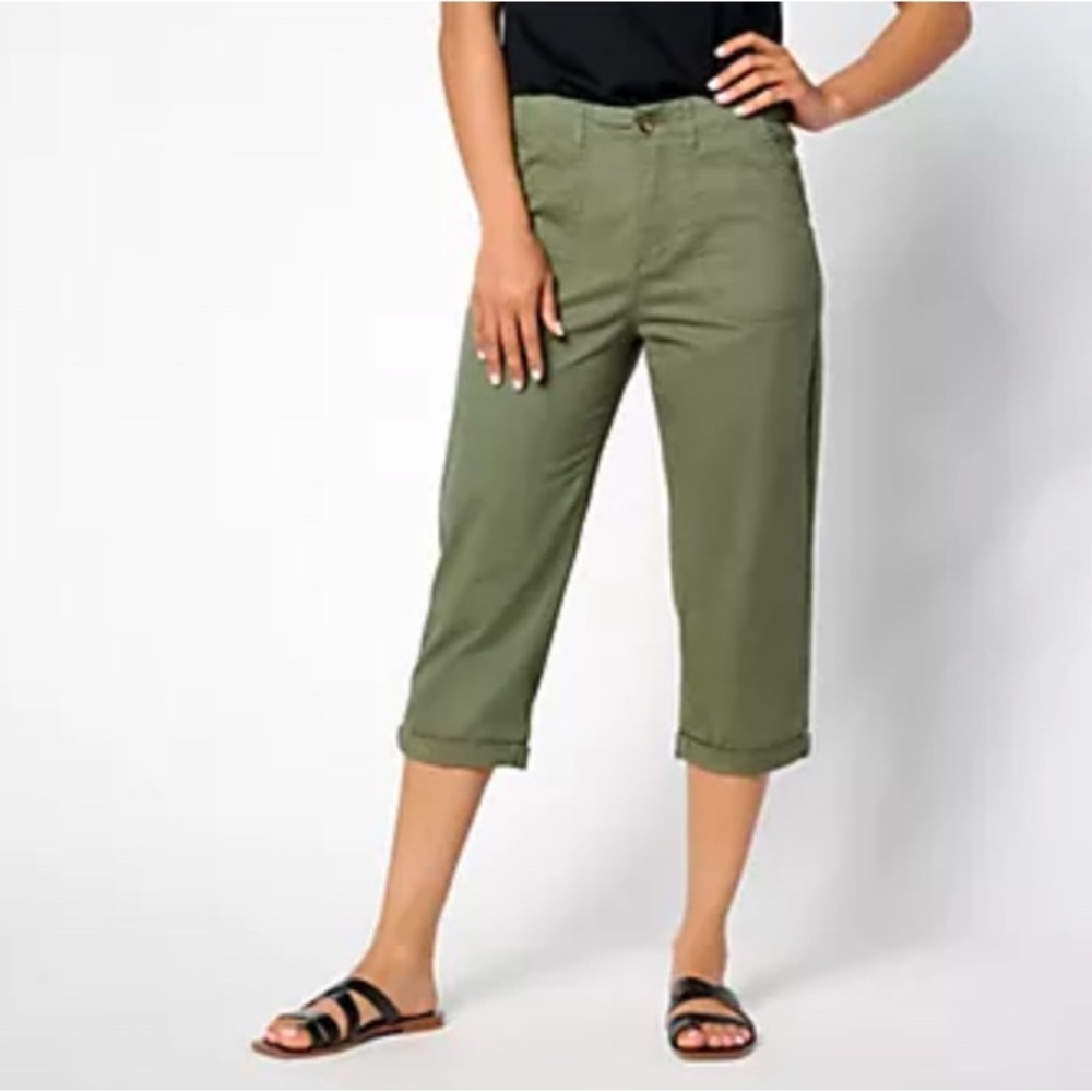 Denim & Co. Regular EasyWear Twill Capri with Rolled Hem 12 Dark Olive